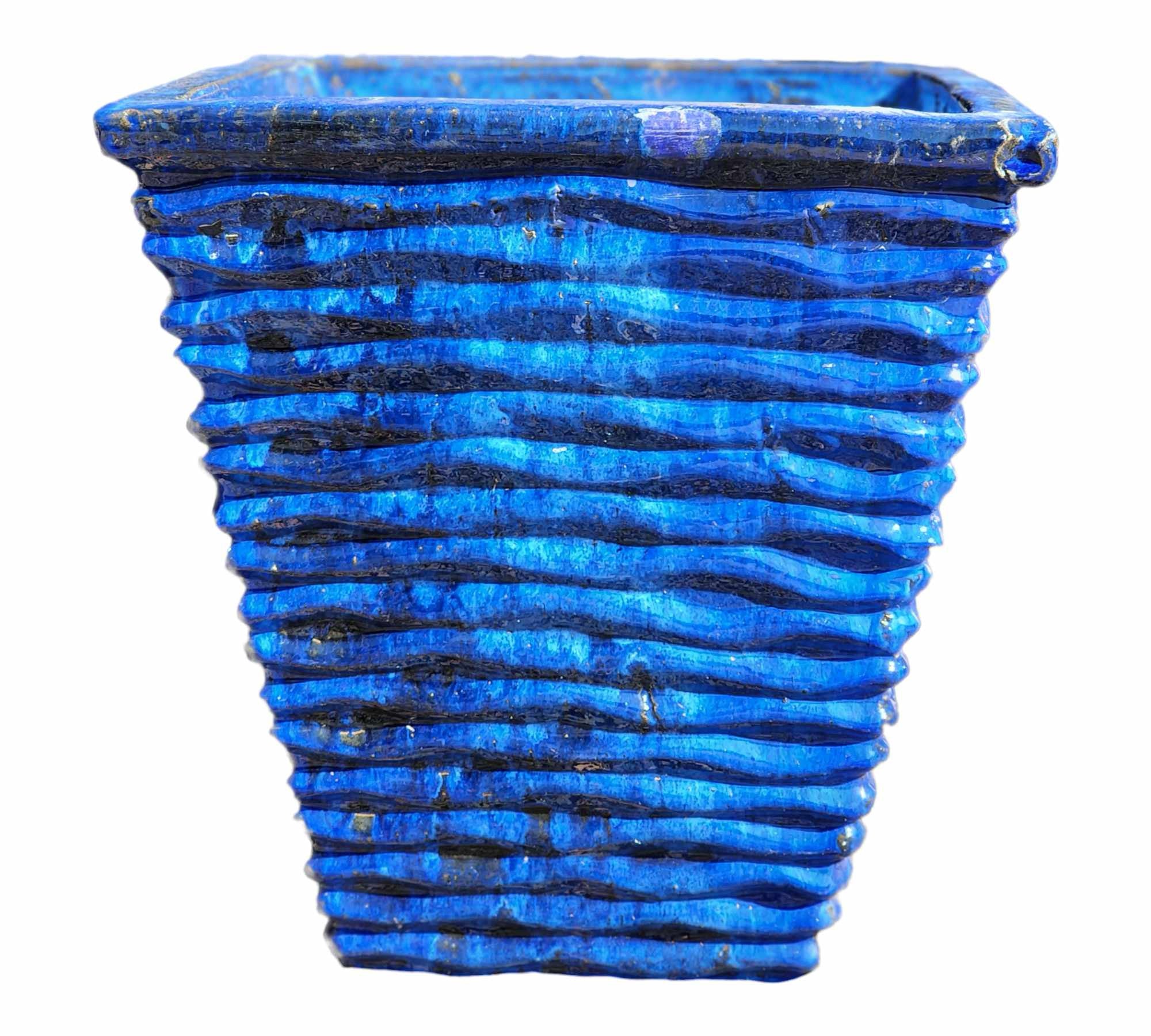 Glazed Waving Blue