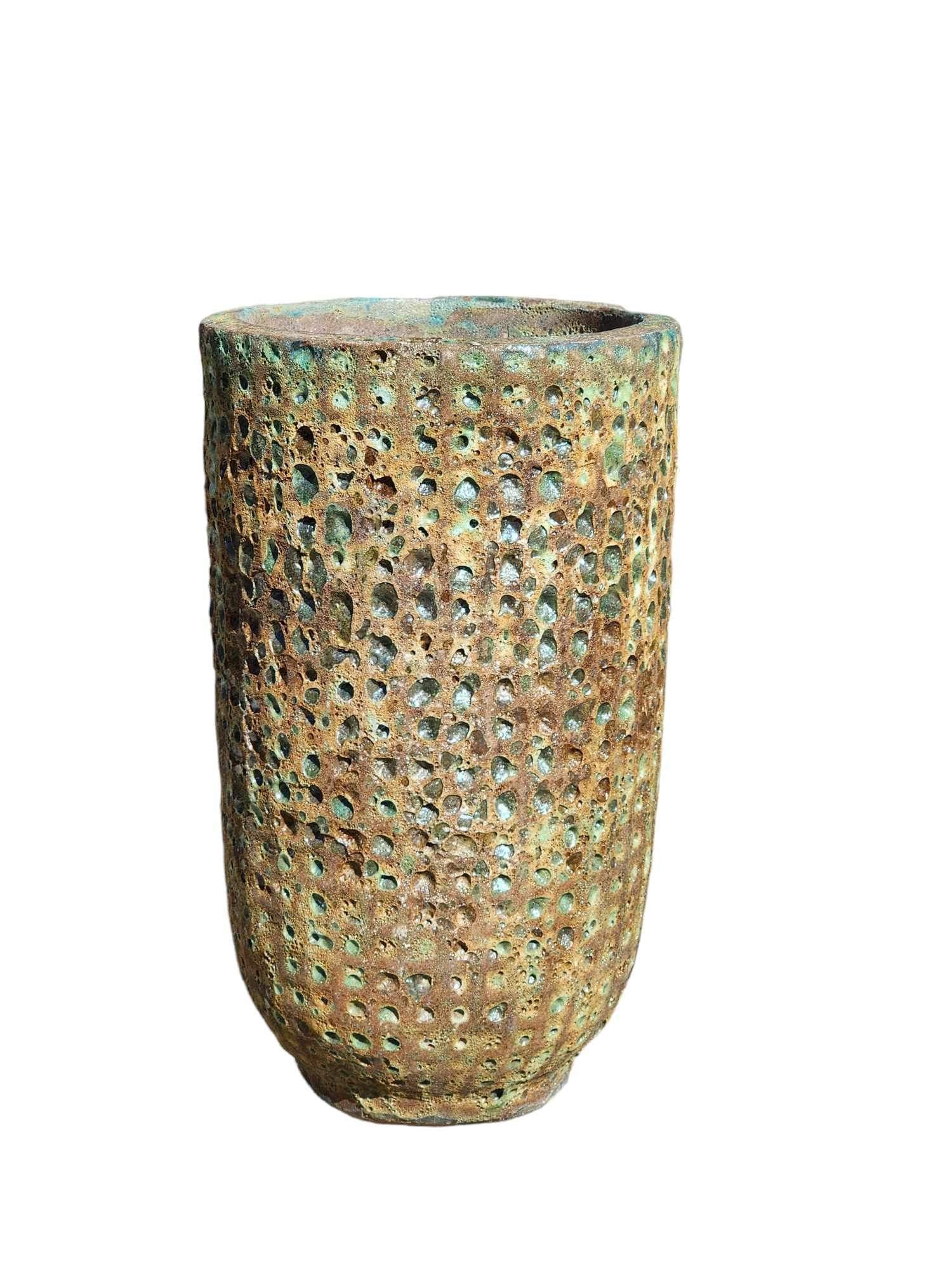 Atlantis Green Dot Med